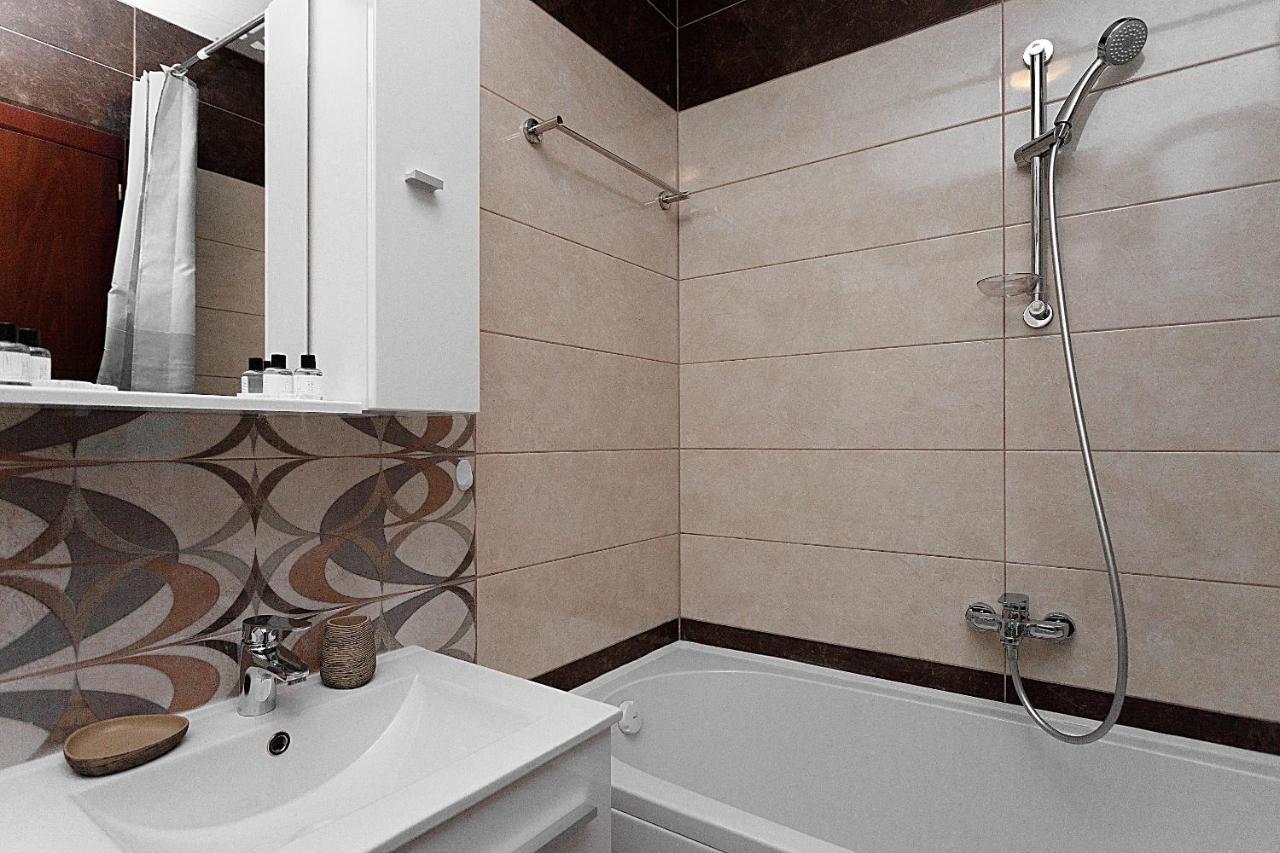 Three Bedroom Spacious Apartment Anatolia Budva Bagian luar foto