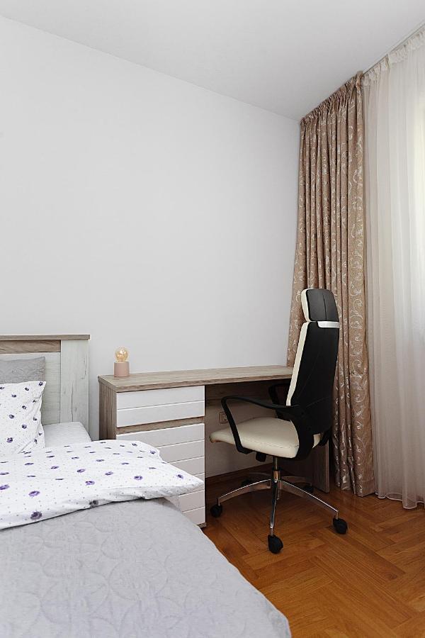 Three Bedroom Spacious Apartment Anatolia Budva Bagian luar foto